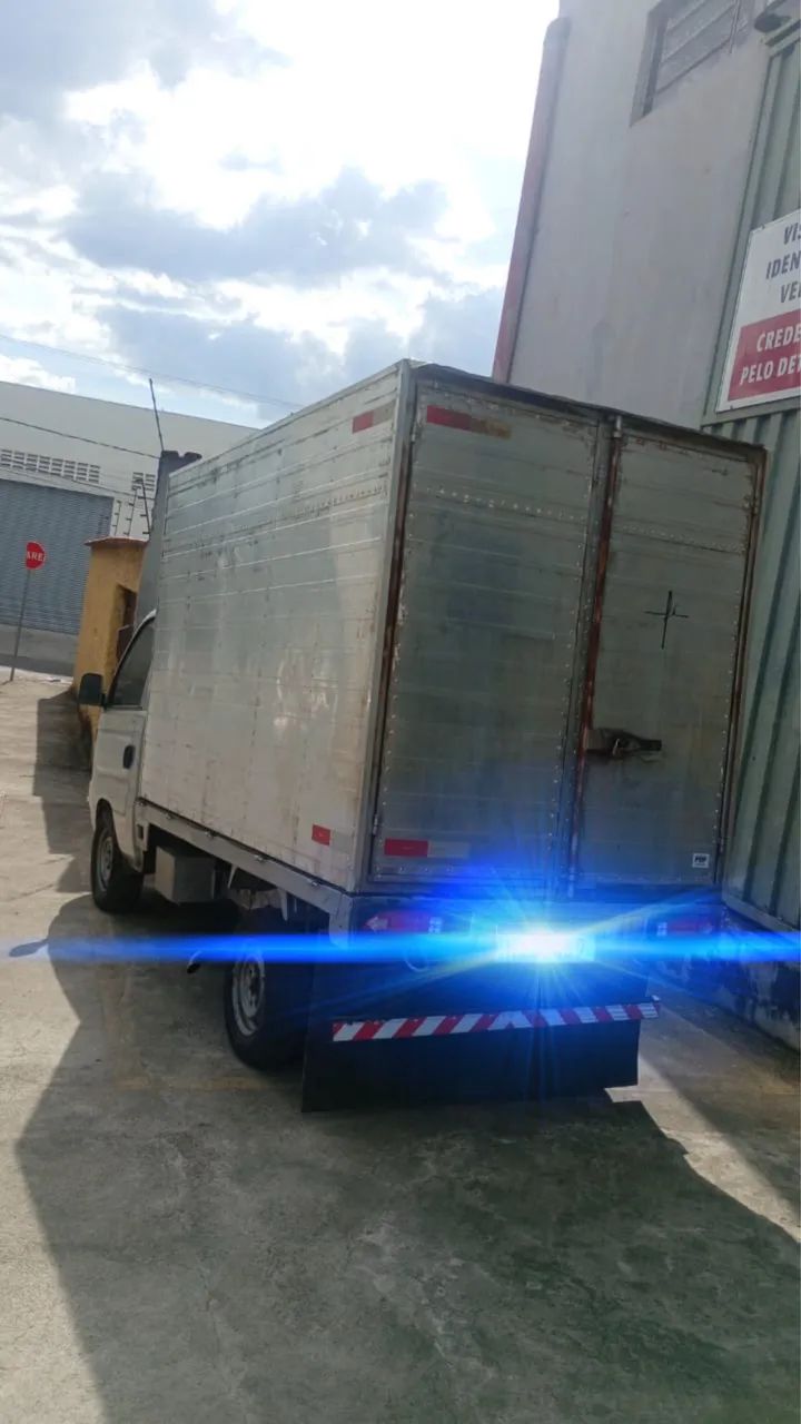 Pequenos carretos e fretes 50 reais