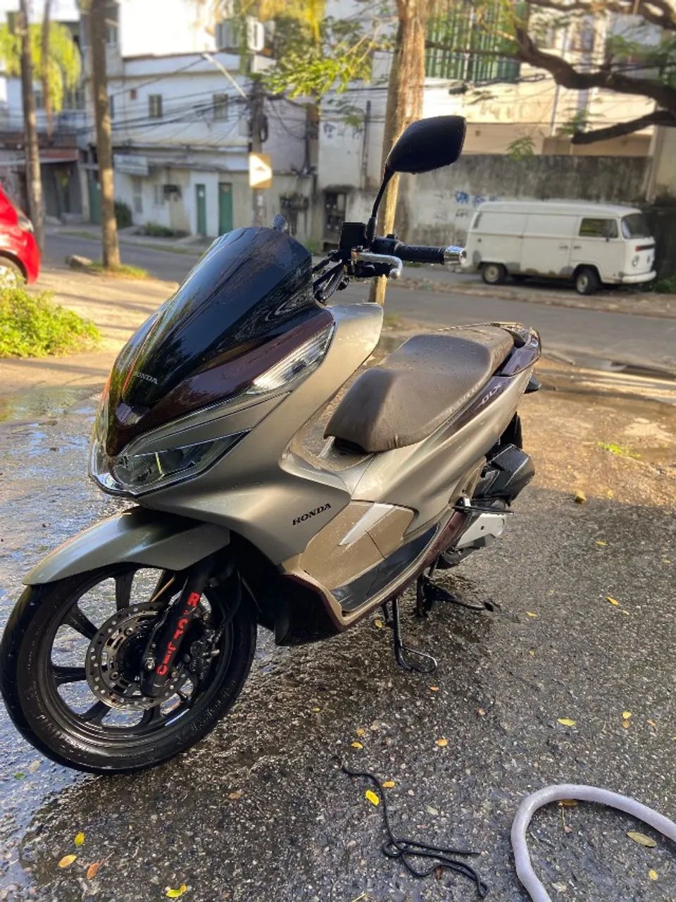 Pcx dlx 2022  - Foto 2