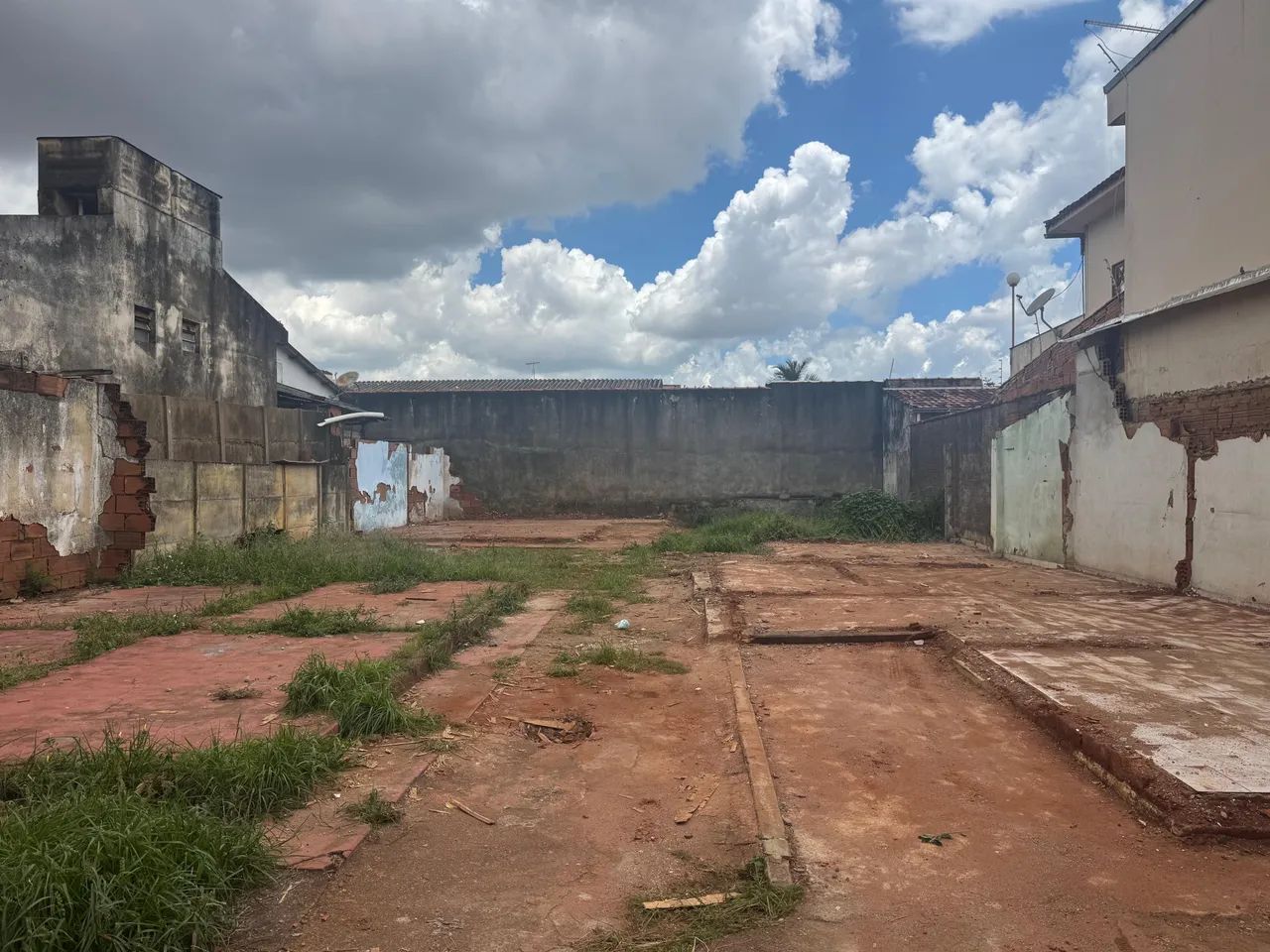 Vendo terreno bairro Brasil - Foto 2