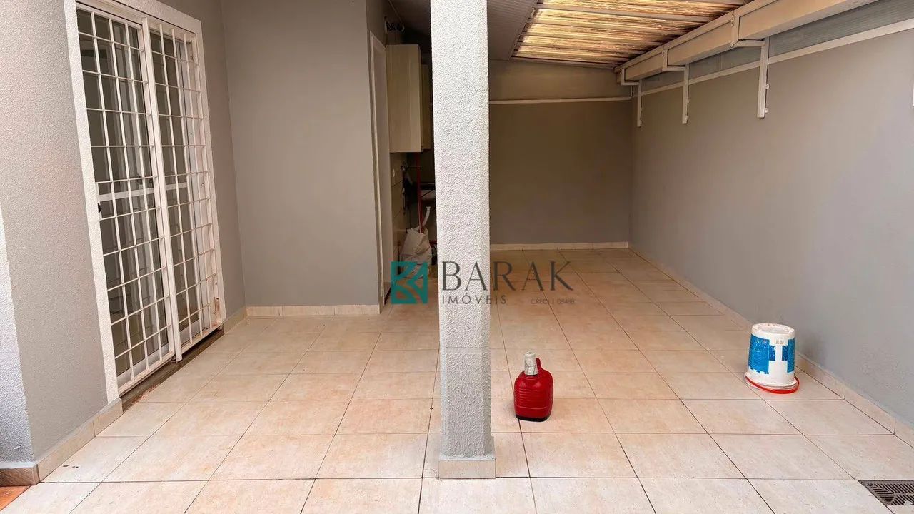 Casa com 3 dormitórios para alugar, 130 m² por R$ 4.300,00/mês - Borba Gato - Maringá/PR - Foto 5