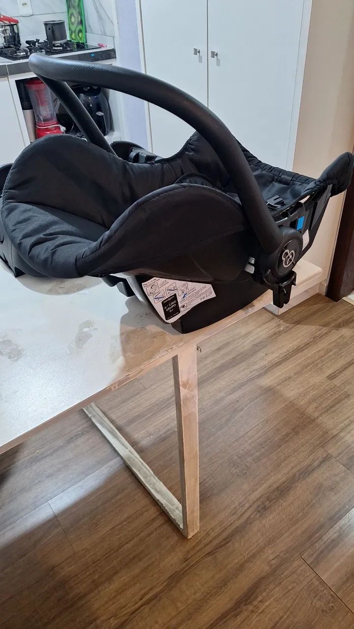 Cadeirinha bebê conforto + base veicular Galzerano  - Foto 3