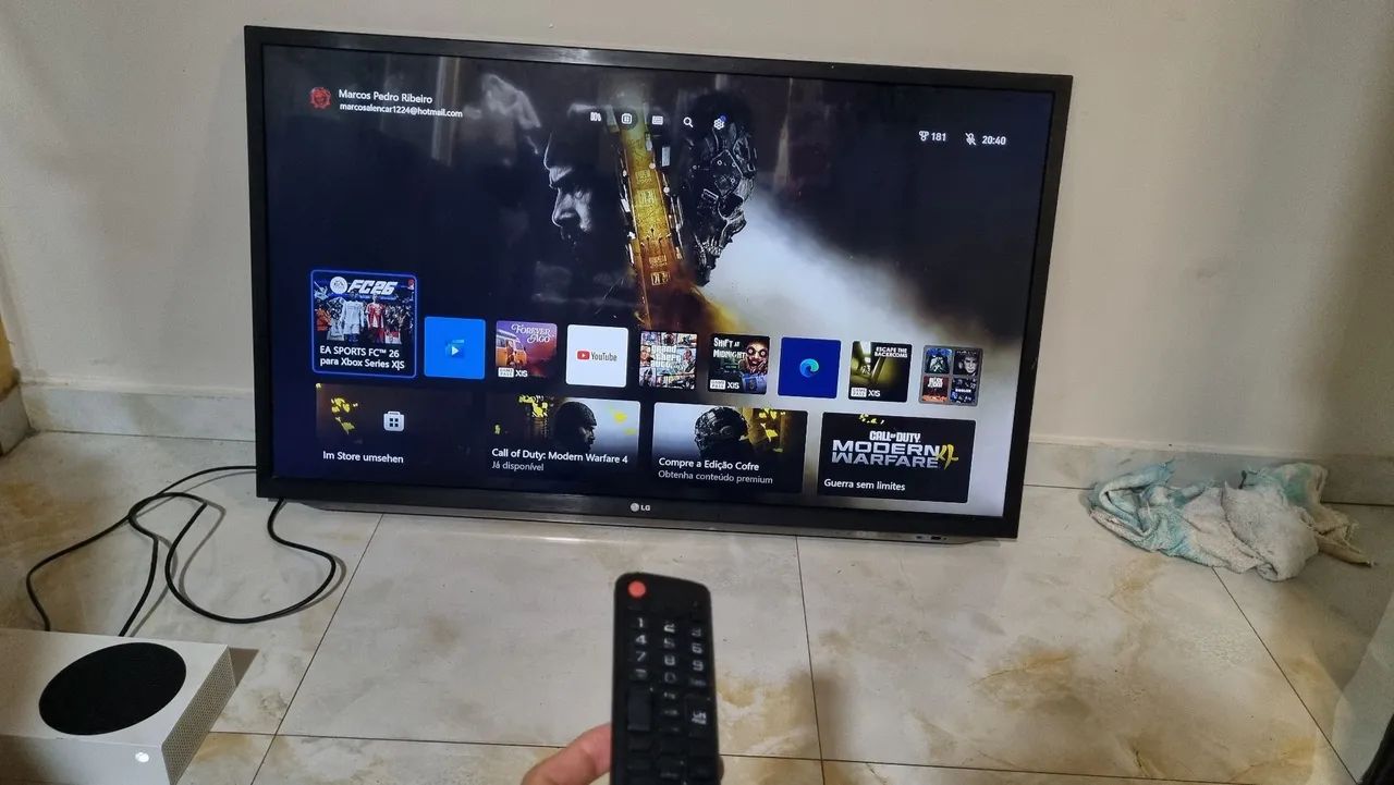 TV LG 47polegadas, com pequeno mal funcionamento
