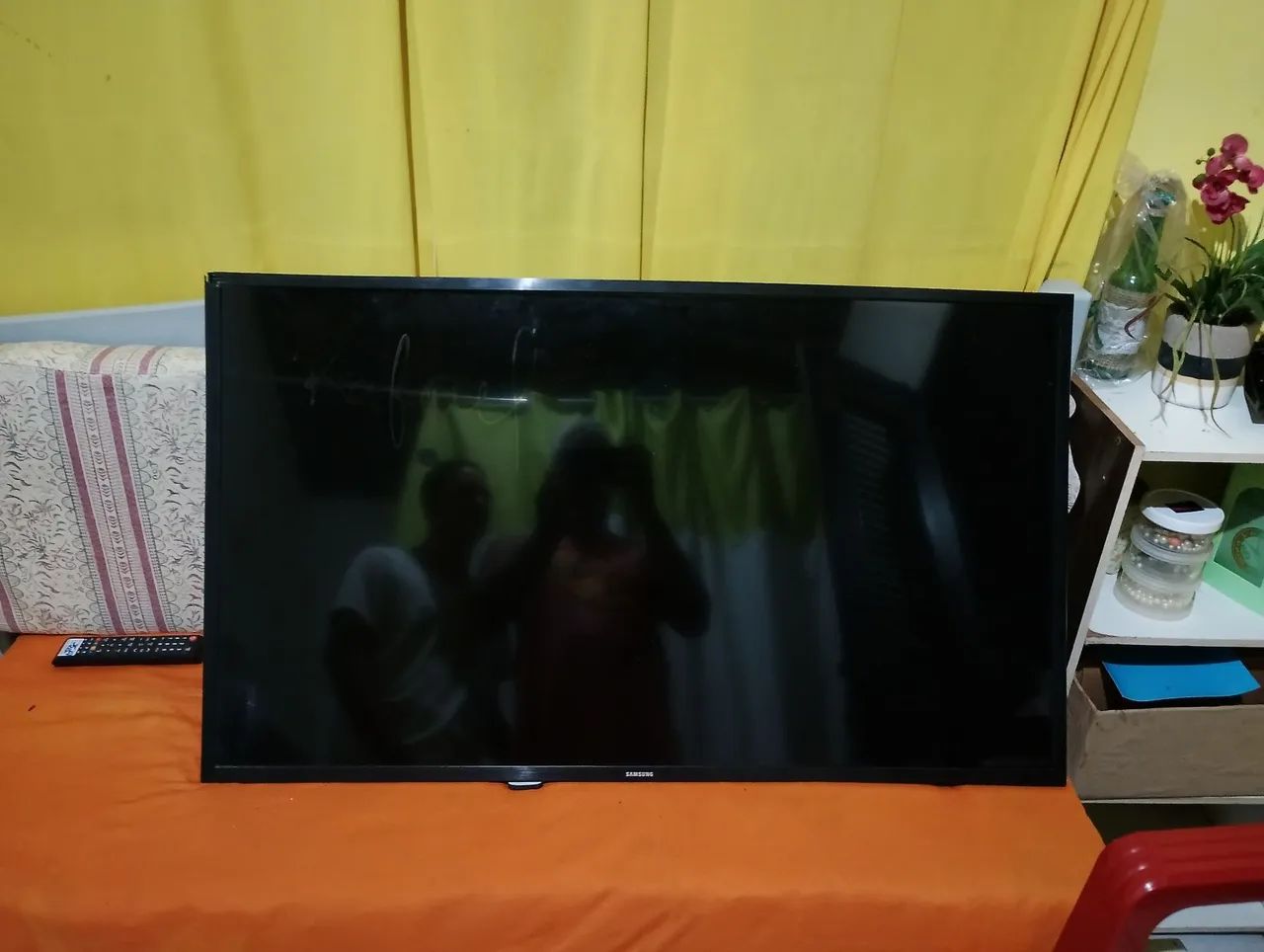 Tv 43 Samsung defeito tela só retirada de peças.