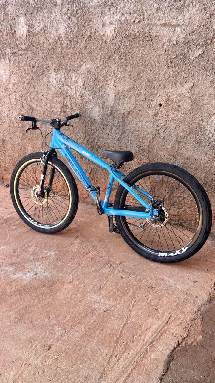 Bicicleta  - Foto 2