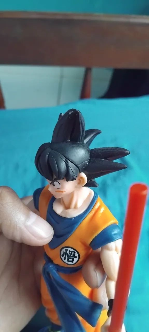 Action Figure Goku 19cm - Foto 4