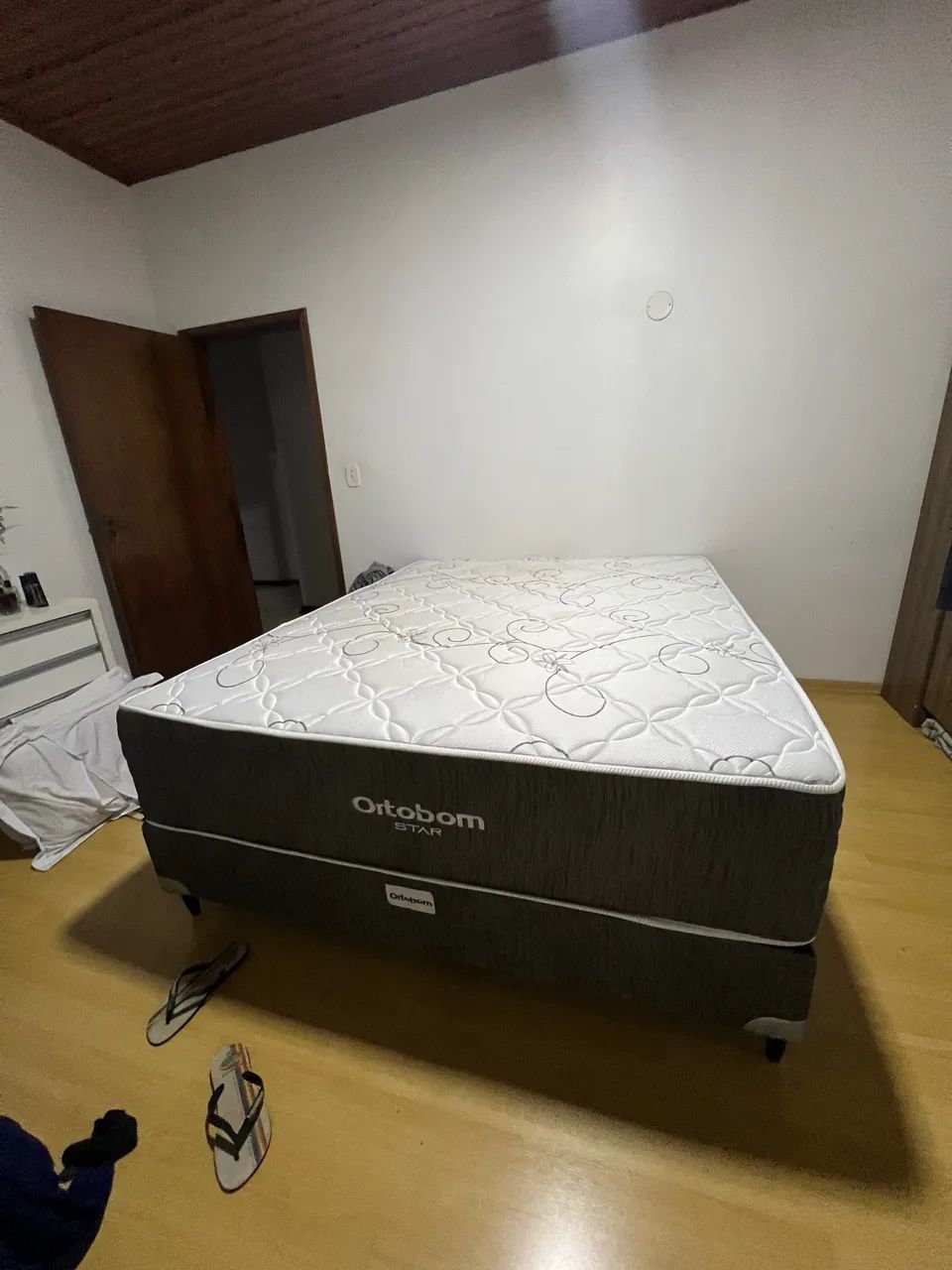 Cama Ortobom Queen  - Foto 2