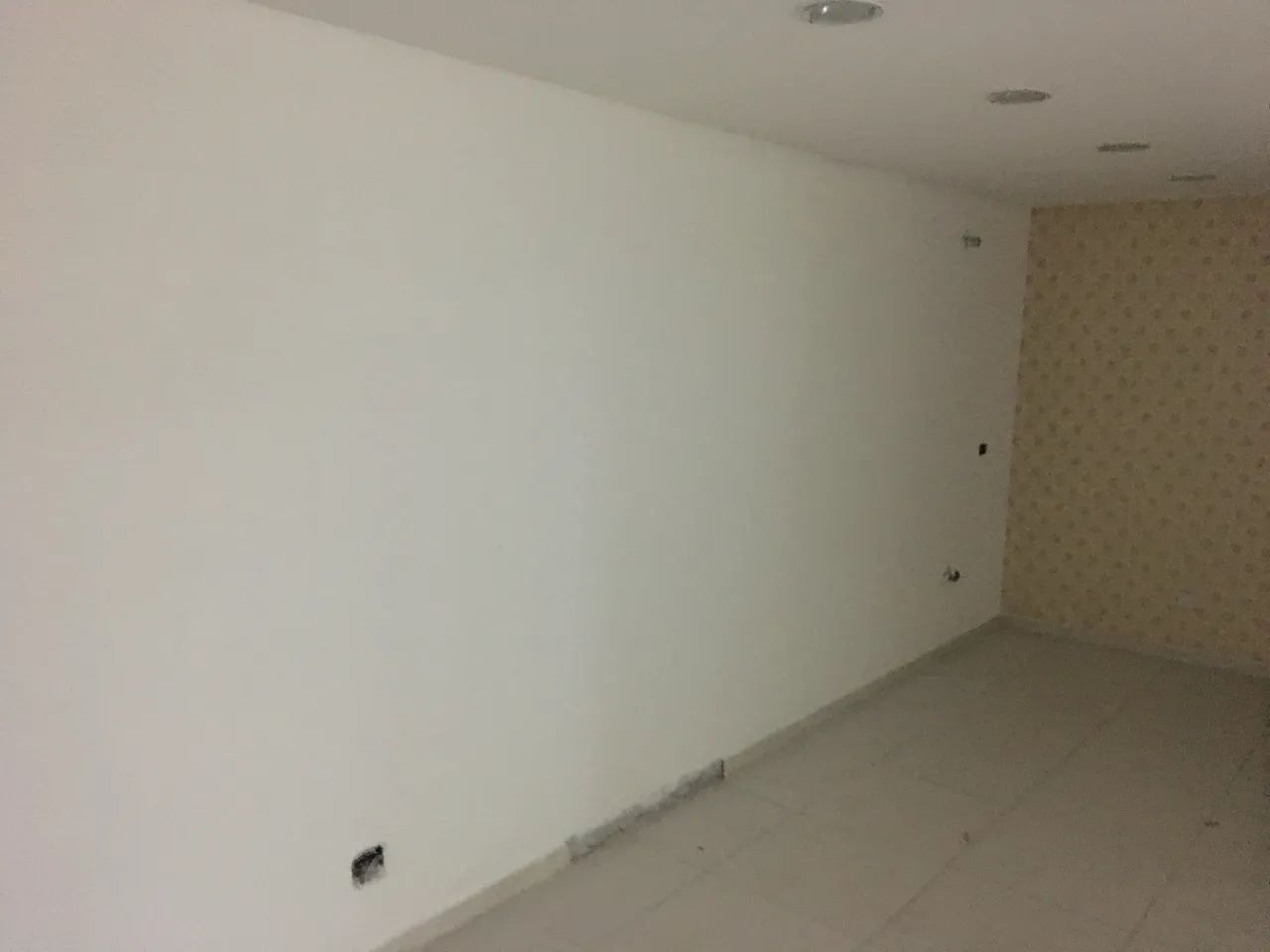 ALUGO ESSA LOJA NO SANTA QUITÉRIA   - Foto 2