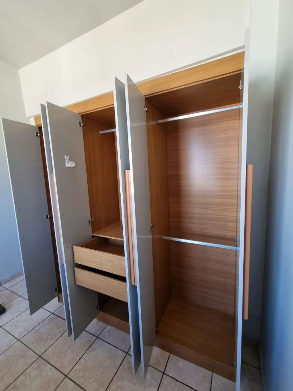 Armário de Quarto Novíssimo com 6 meses de uso - Foto 3