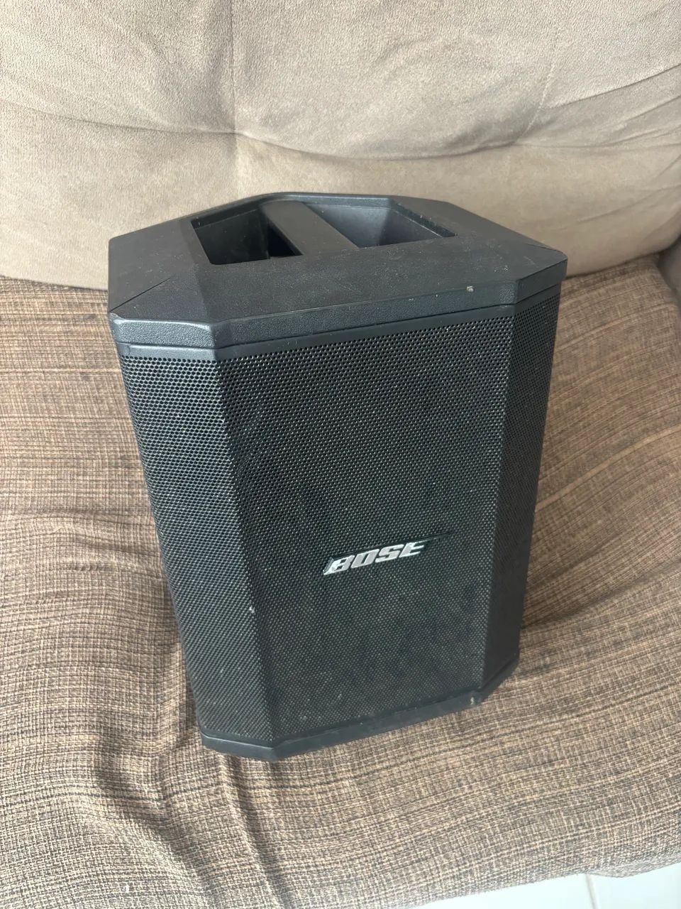 Vende-se caixa bose ( tudo funcionando). - Foto 3