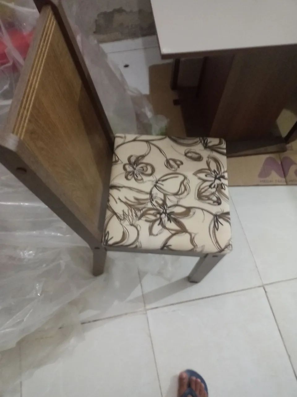 Mesa de sala nunca usada - Foto 3