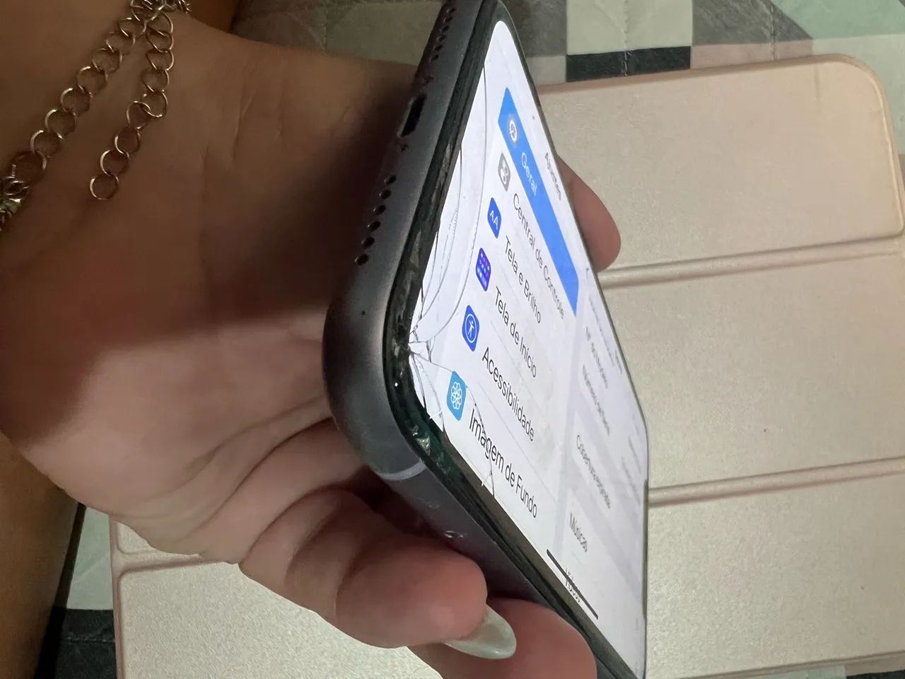 Iphone 11 64GB - Foto 4