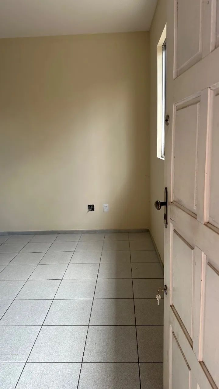 Casa geminada para locação  - Foto 2