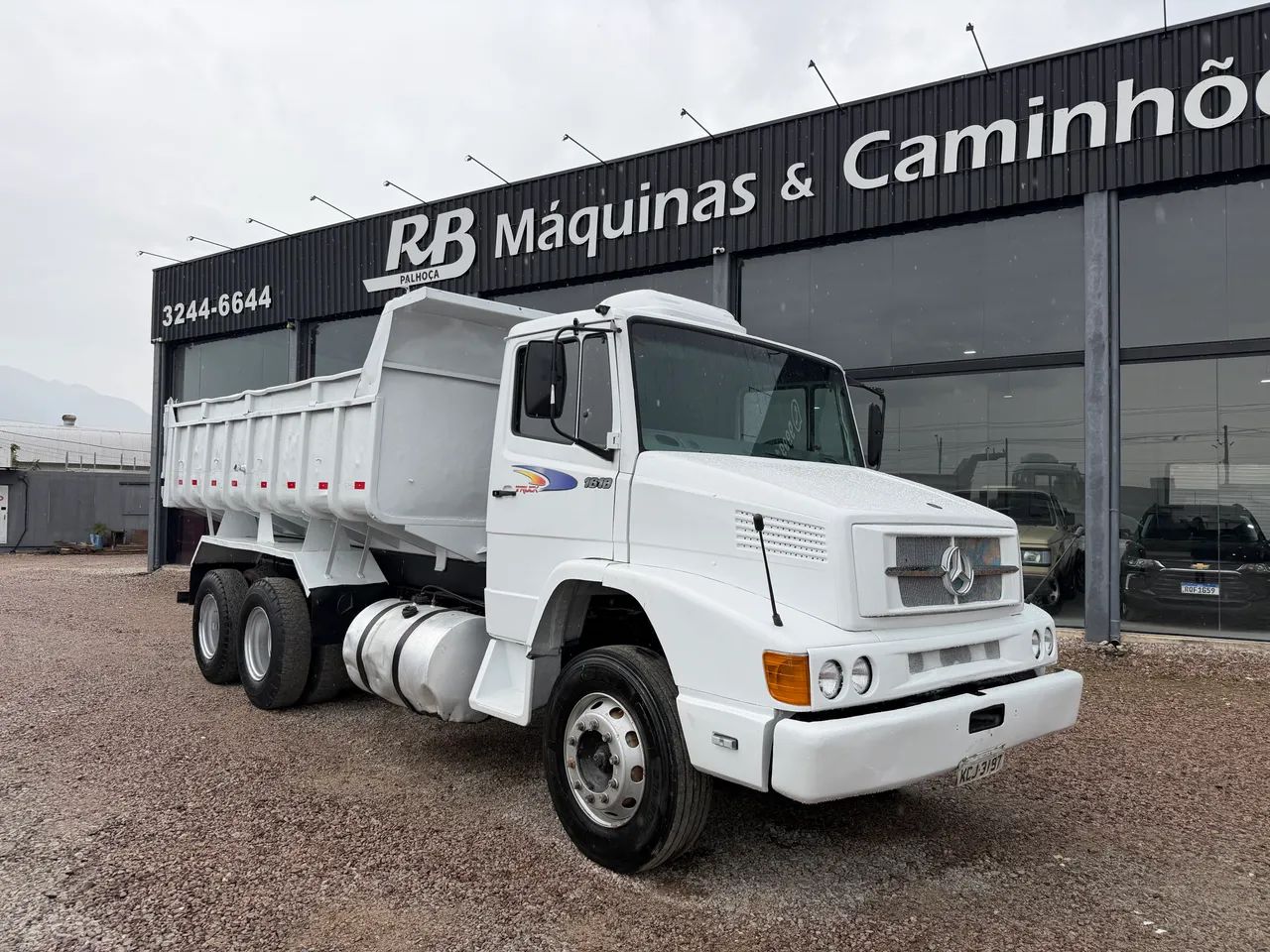 Mb 1618 caçamba  - Foto 2