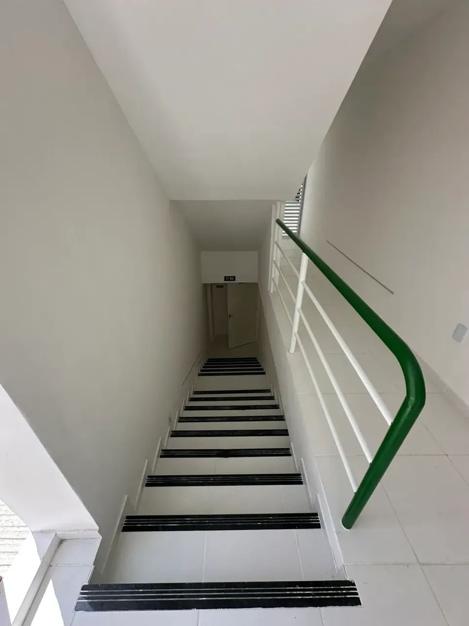 KITNET PARA LOCAÇÃO  VARJOTA | 16m² - Foto 4