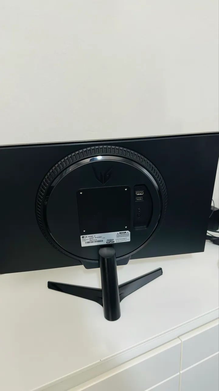Monitor Gamer LG UltraGear 24 - Foto 2