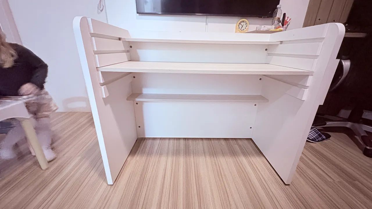 Mesa de escritório com ajuste de altura  - Foto 3