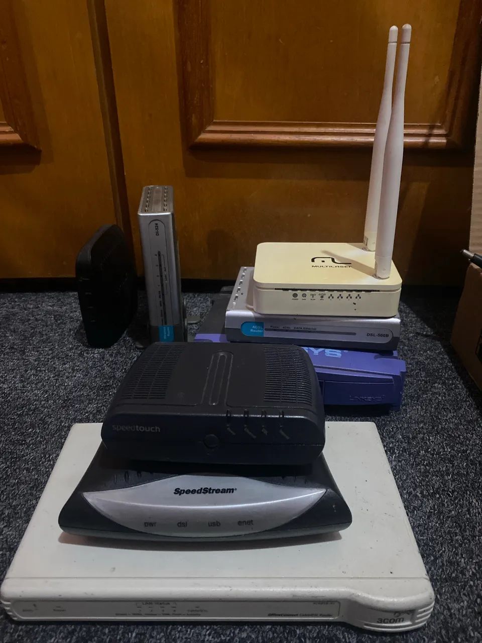 VENDO LOTE DE MODEM /ROTEADOR - Foto 2