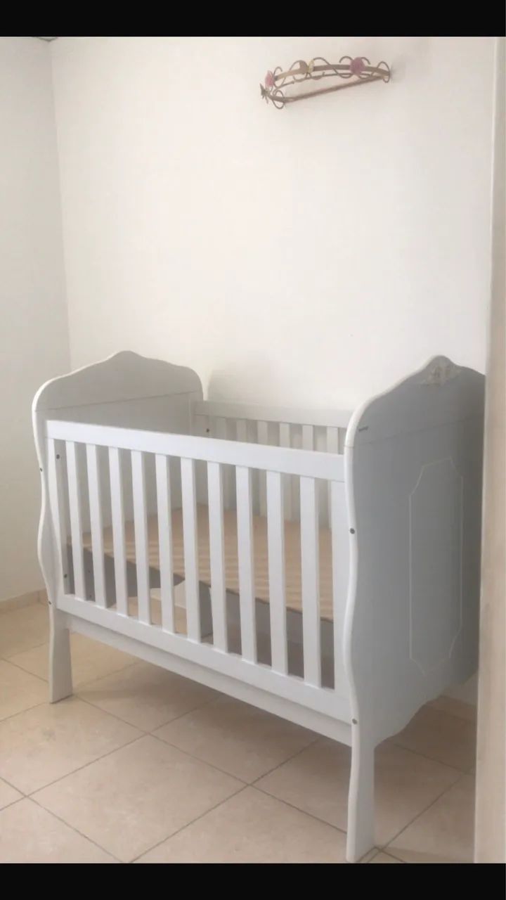 Berço branco provençal 