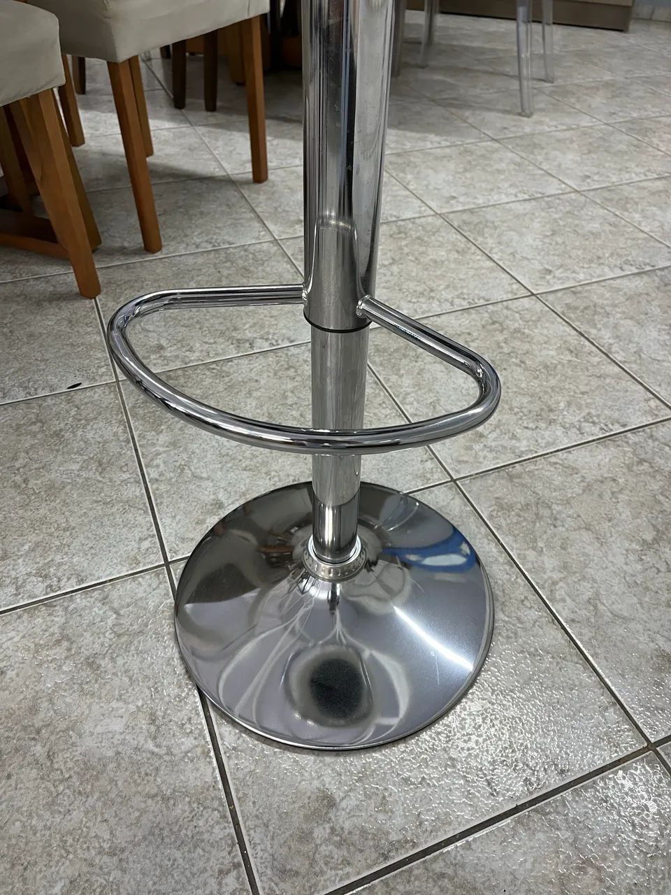 Banqueta de Corino Keva - Foto 4