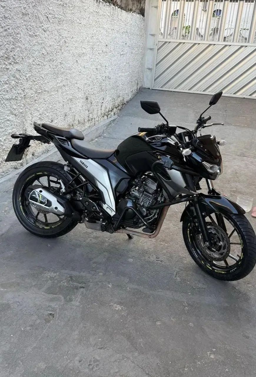 FAZER 250 - Foto 3
