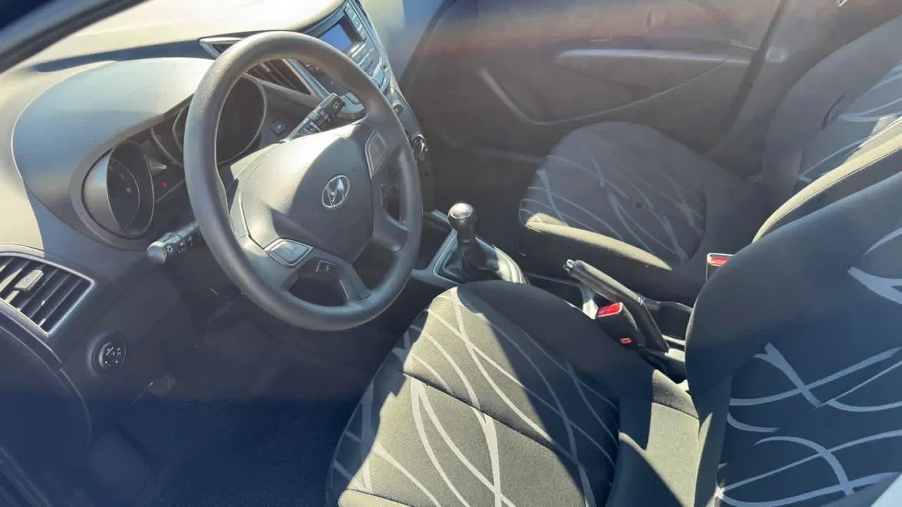 Hyundai HB20 Comf./c.plus/c.style 1.0 Flex 12V 2014 - Foto 3