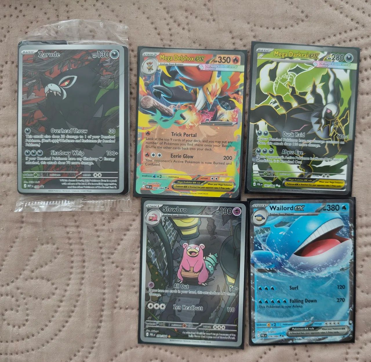 2 caixas de pokémon completas da coleção Elite trainer. Escuridão absoluta.  - Foto 4
