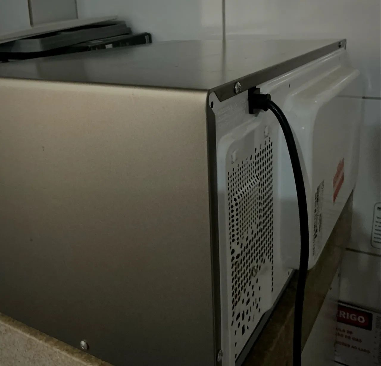 Micro-ondas Electrolux 27L  - Foto 3