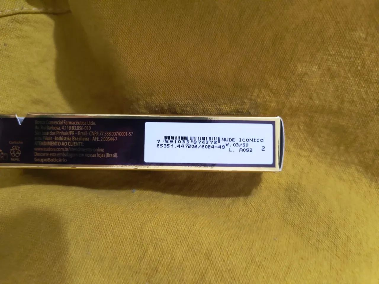 Batom matte tint líquido 18 horas nude icônico  - Foto 2