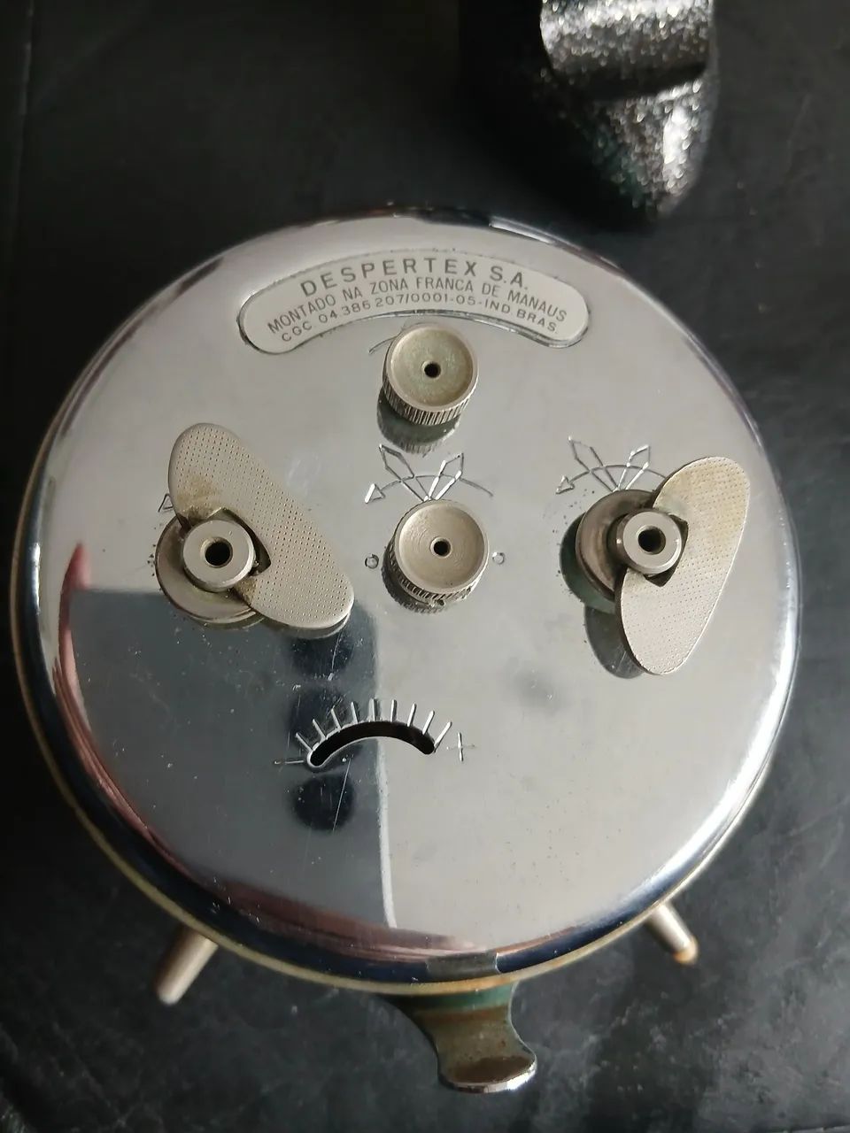 Relógio de mesa antigo  - junghans  - leia - Foto 2