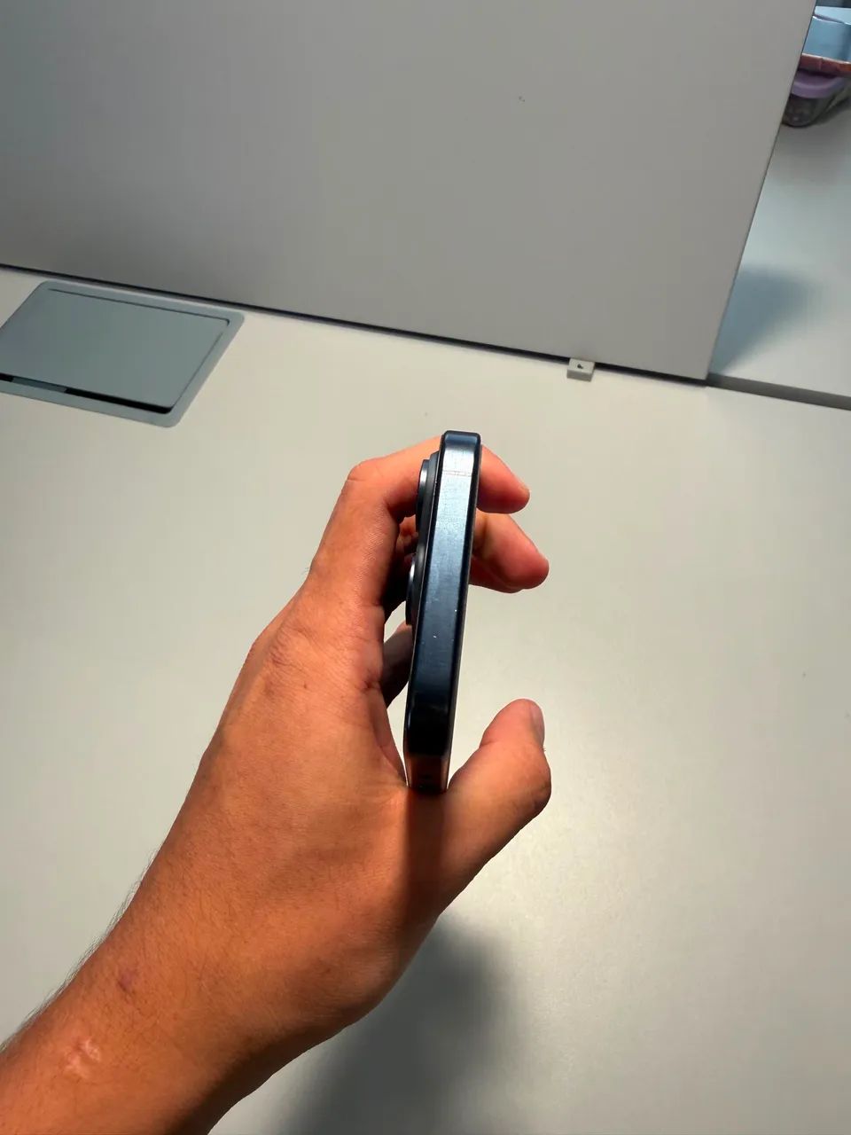 Iphone 15 pro - Foto 4