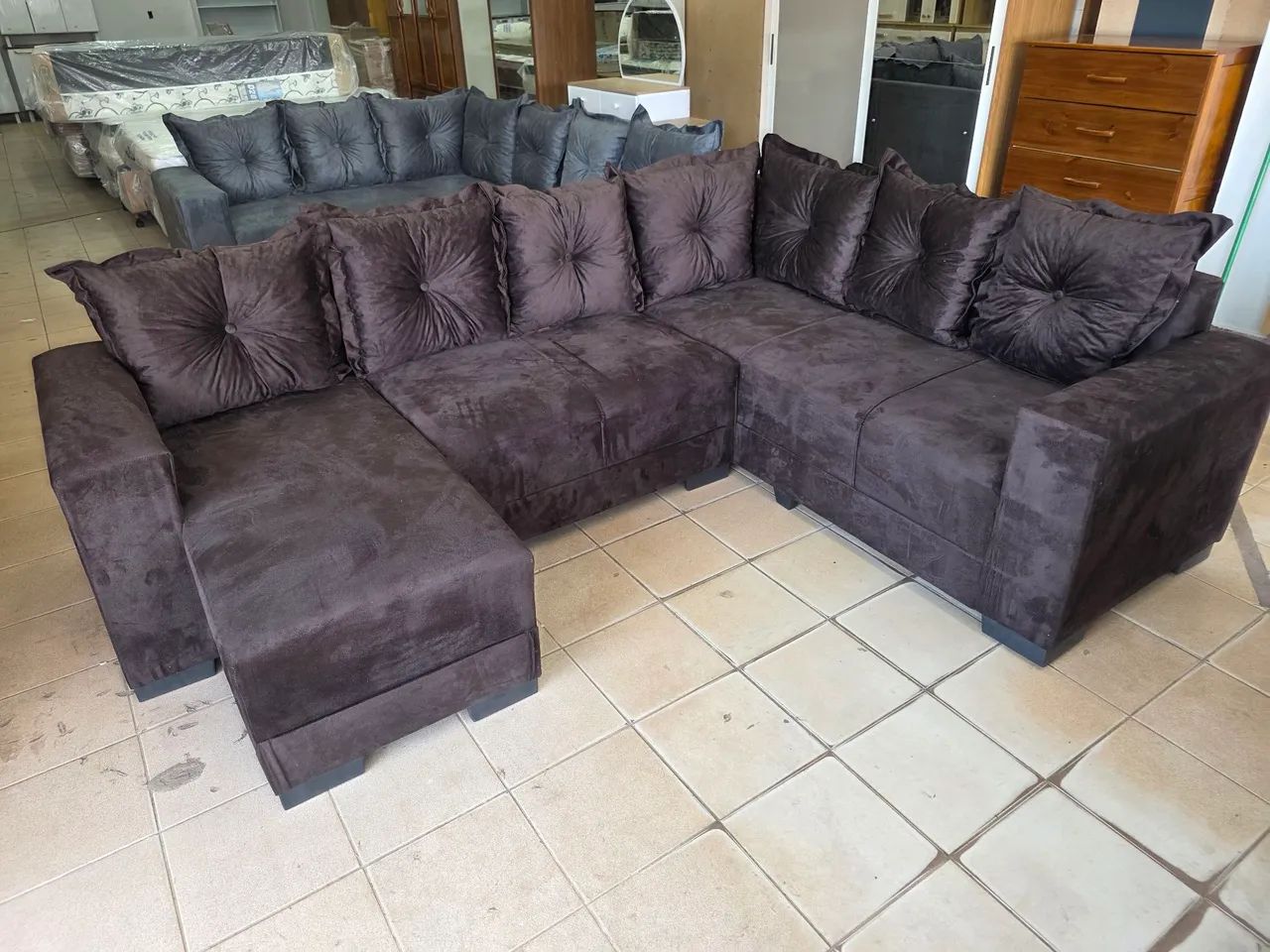 Sofa de canto com chaise novo  - Foto 2