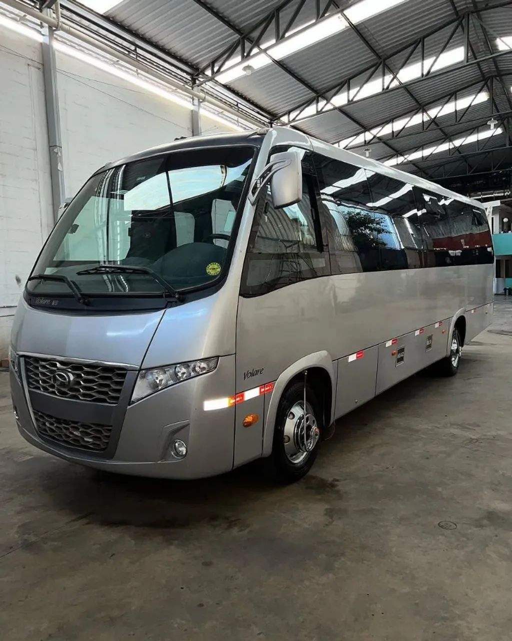 MICROÔNIBUS VOLARE W8 