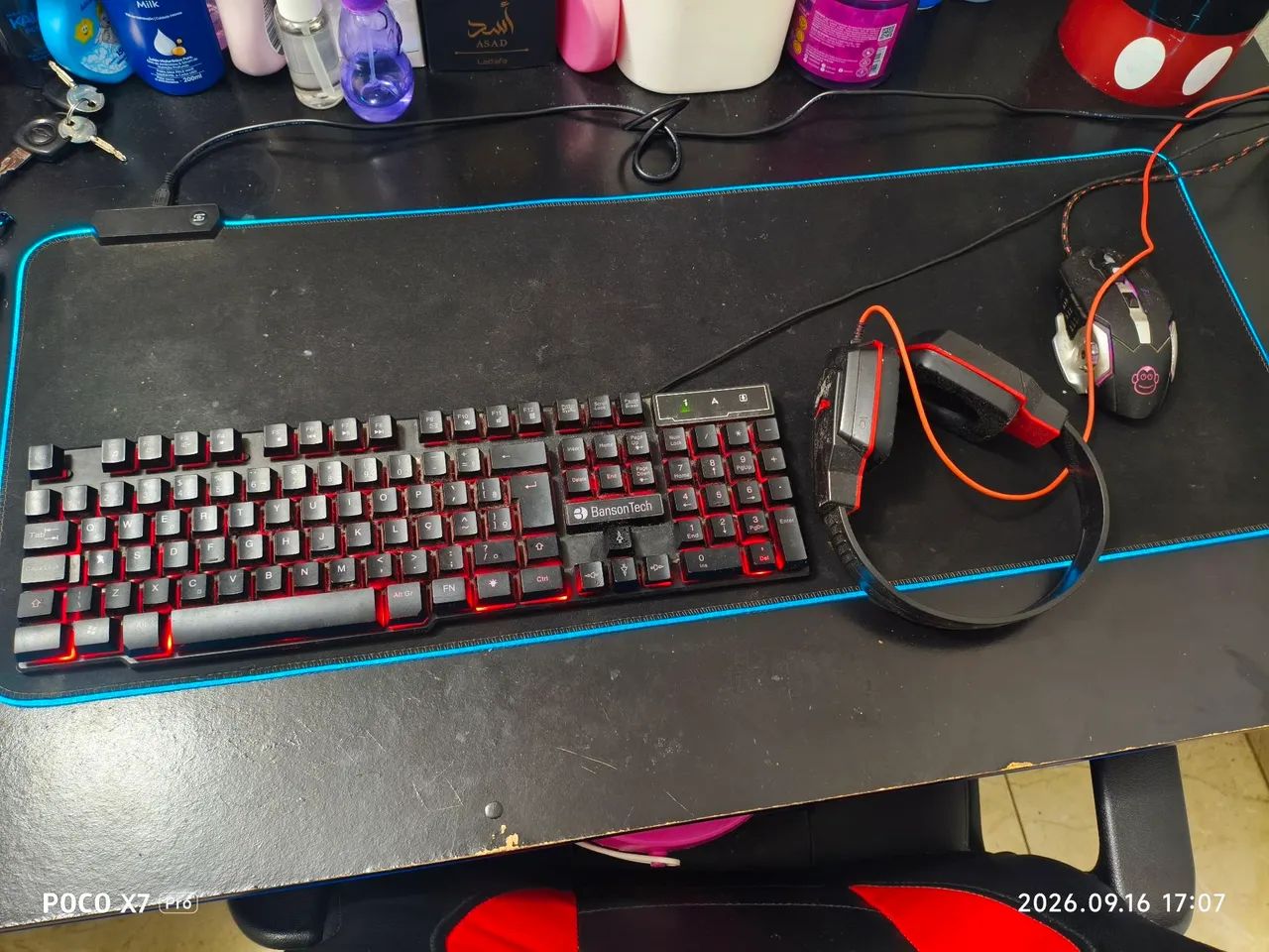 Pc completo com duas placas mãe, placa de vídeo e mesa e cadeira  - Foto 2
