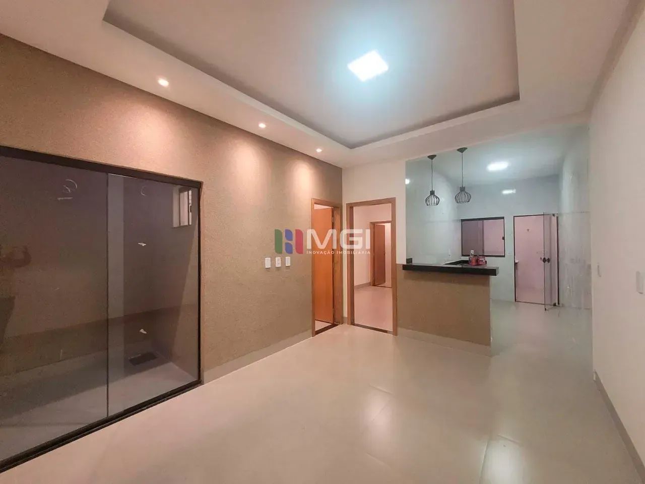 Casa nova ao lado UFG
