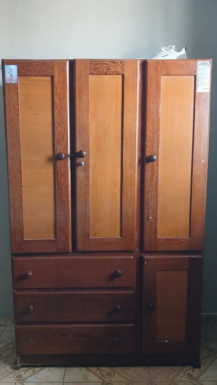 Guarda roupa solteiro 3 gavetas 