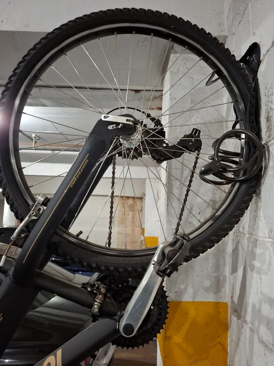 Bicicleta Caloi T-Type Aro 26 - Quadro de Alumínio - 21 Marchas - Foto 3