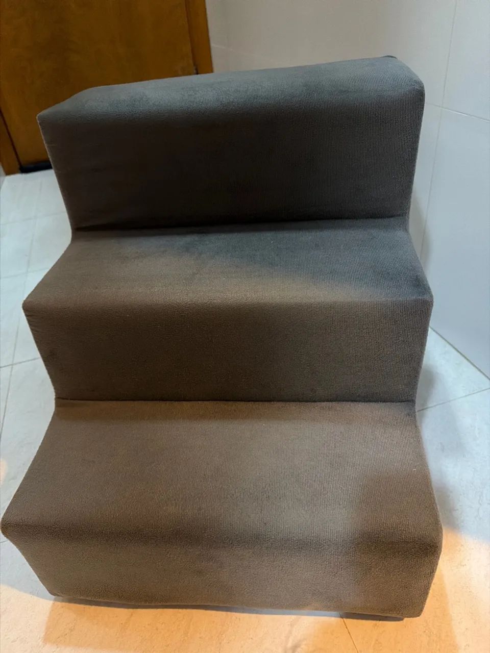 Escada de PeT Cinza 