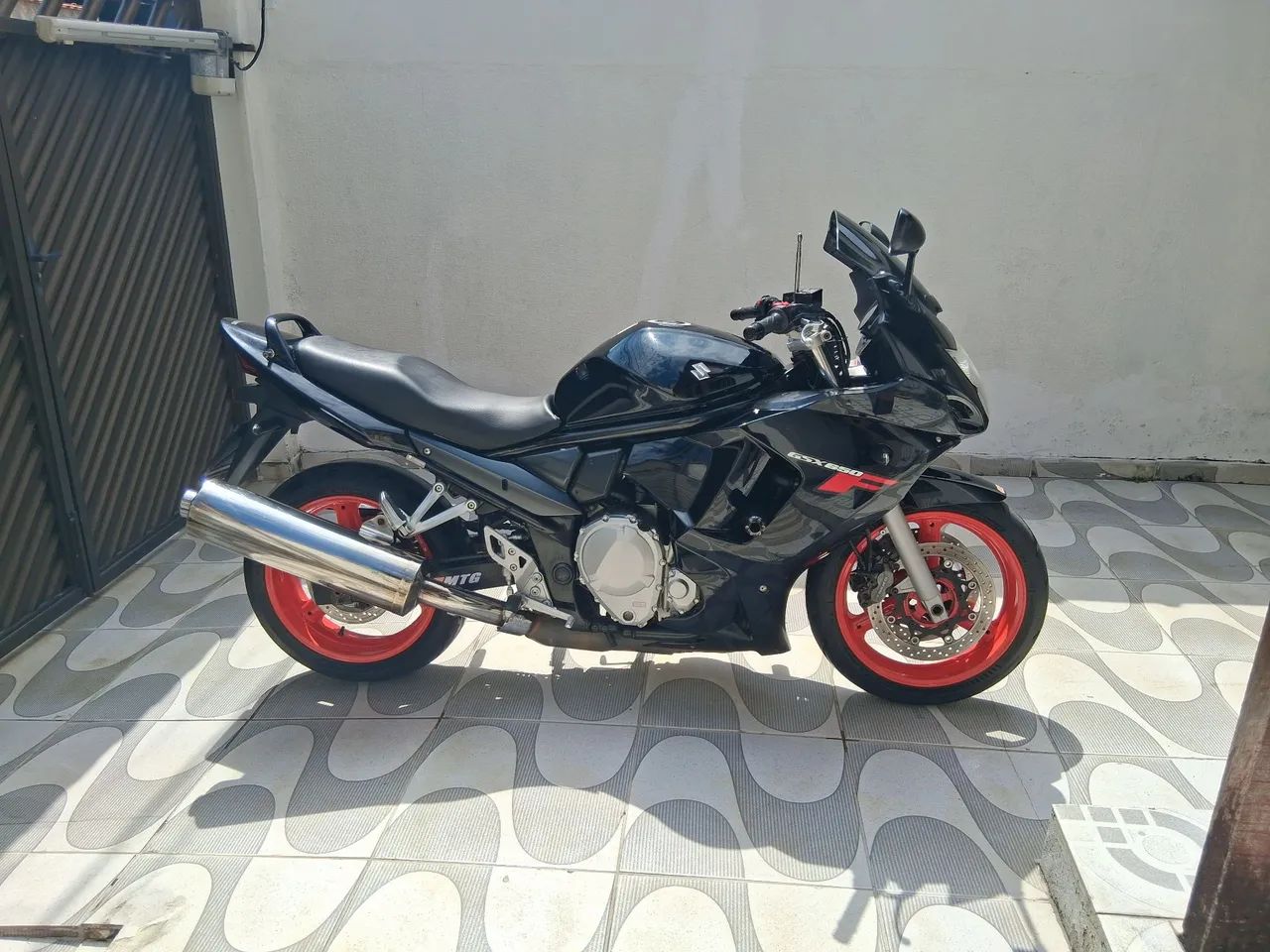 Gsx650f em excelente estado! - Foto 3