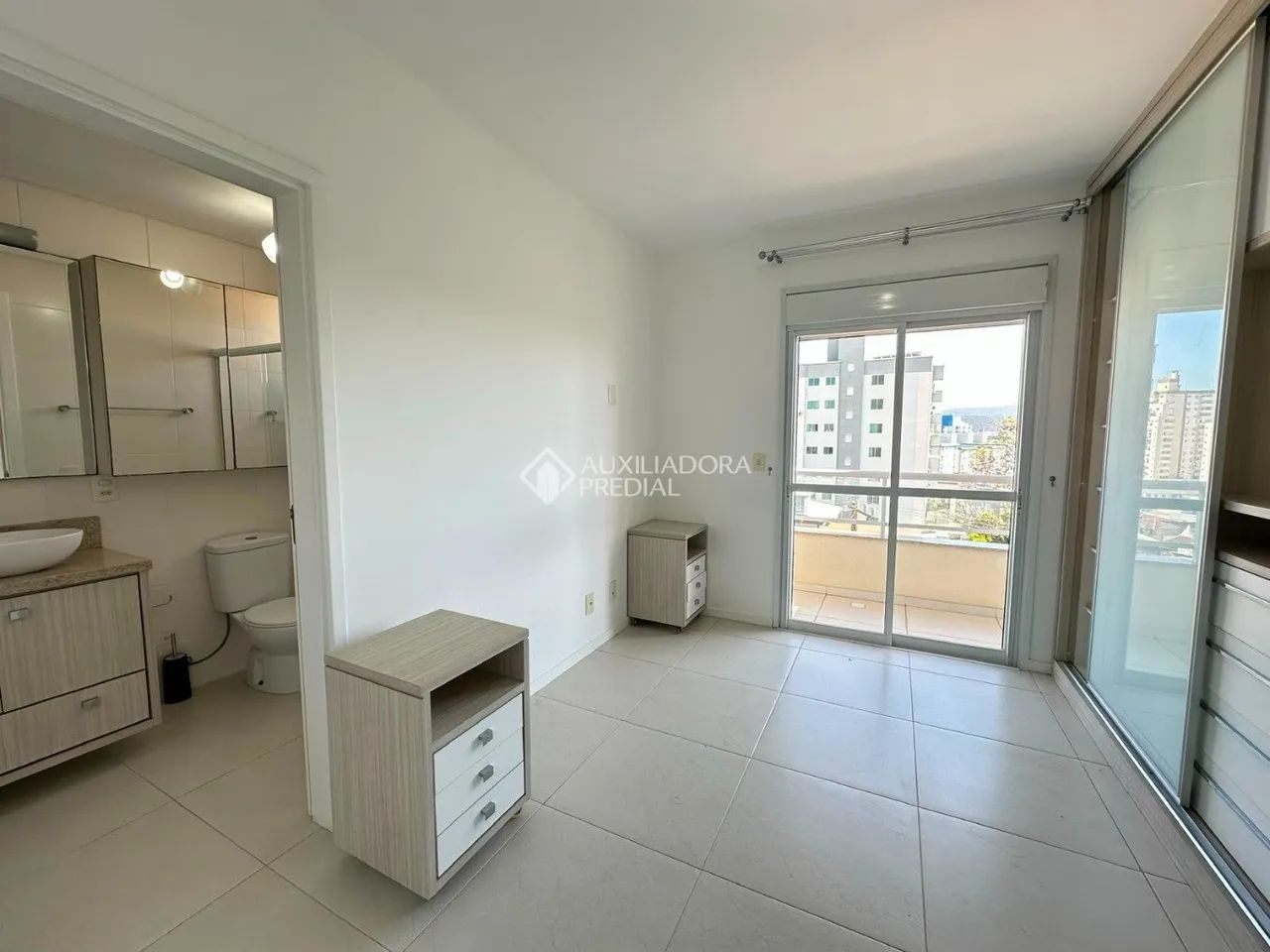 LOCAÇÃO | 2 DORMITÓRIOS COM 1 SUÍTE E GARAGEM | PRÓXIMO À ESTÁCIO E AO SHOPPING ITAGUAÇU - Foto 2