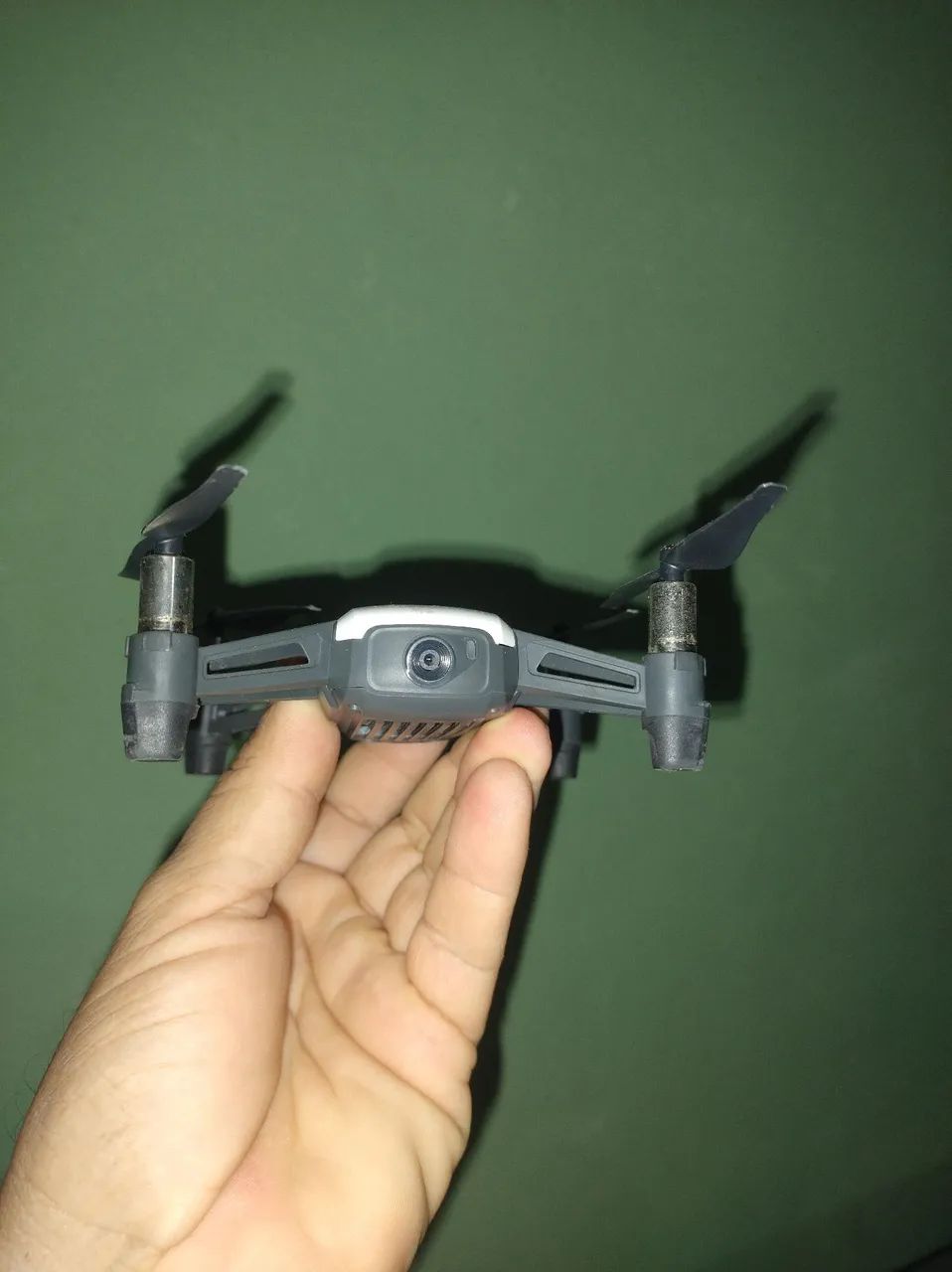 Drone Tello com 2 baterias e carregador  - Foto 5