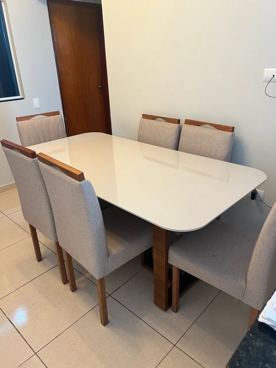 Mesa de Jantar com 6 cadeiras  - Foto 3