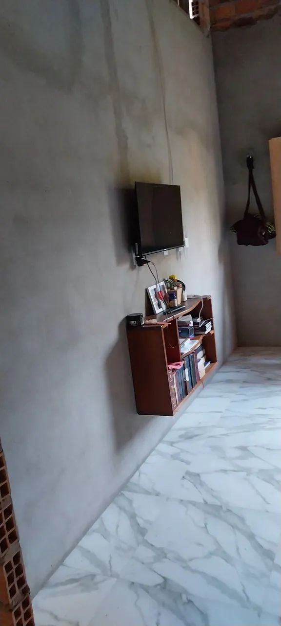 Vendo uma casa 