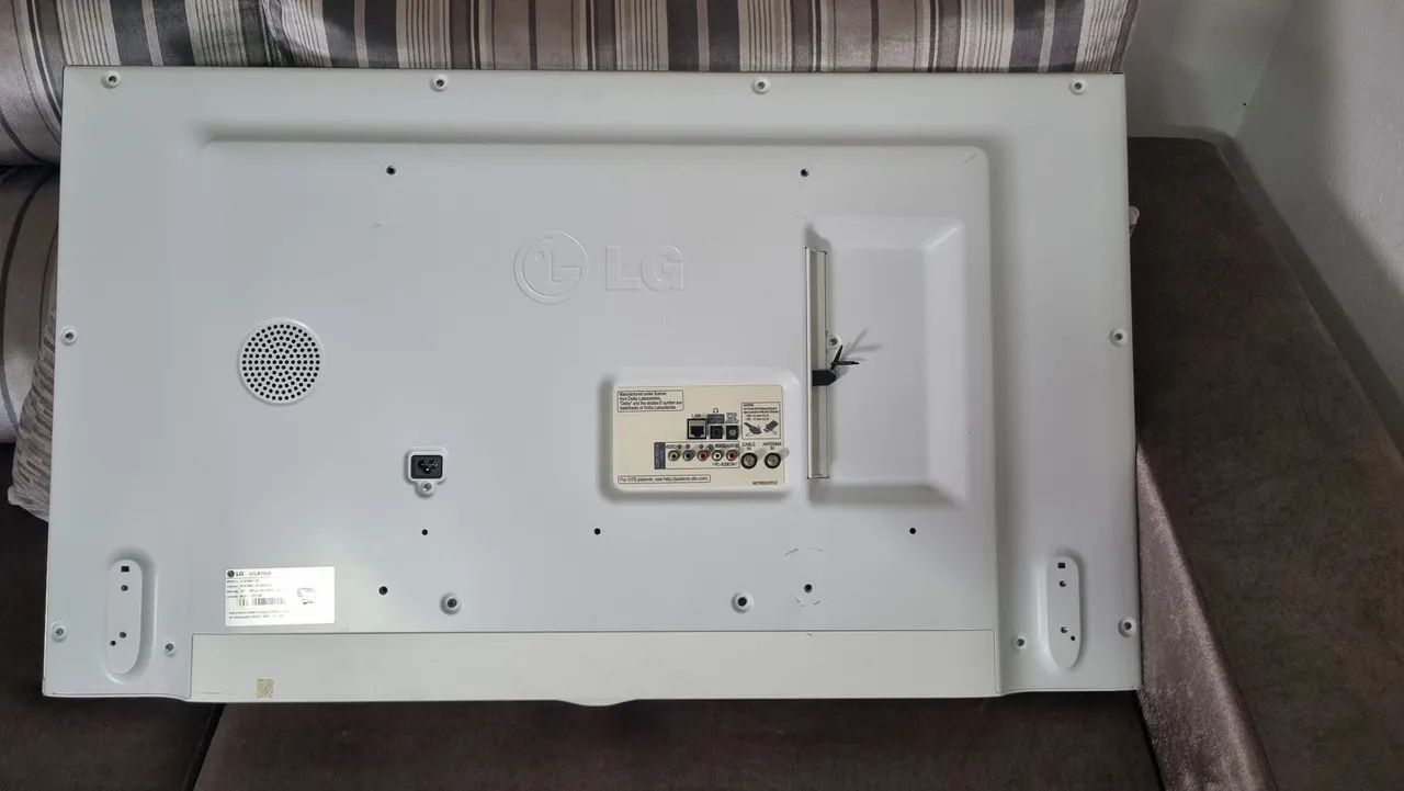 TELEVISÃO TV LG de 47 polegadas NOVA - Foto 4