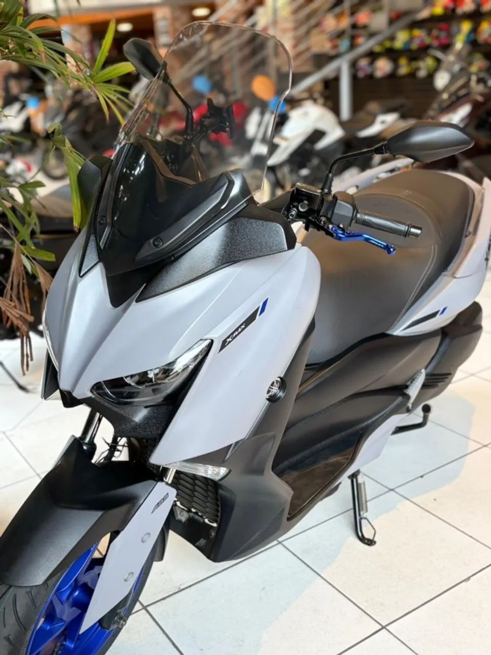 YAMAHA XMAX 250 - Foto 5