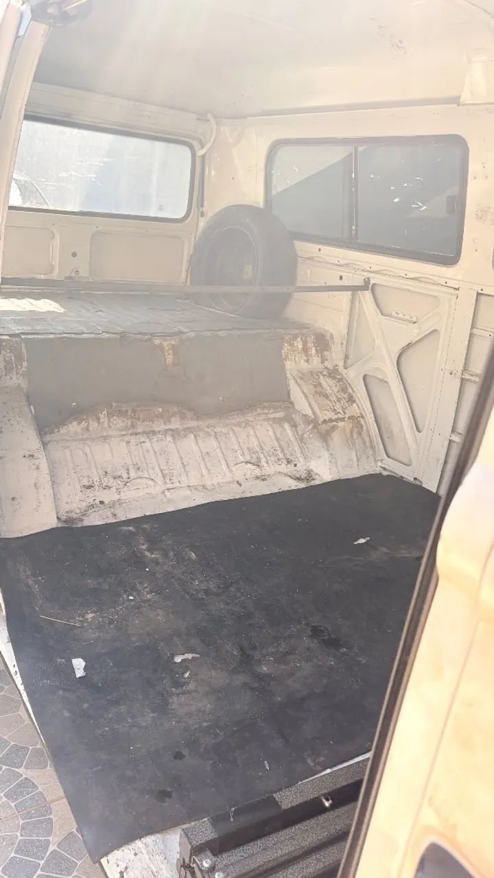 Volkswagen Kombi Standard/ Luxo/ Serie Prata 2000