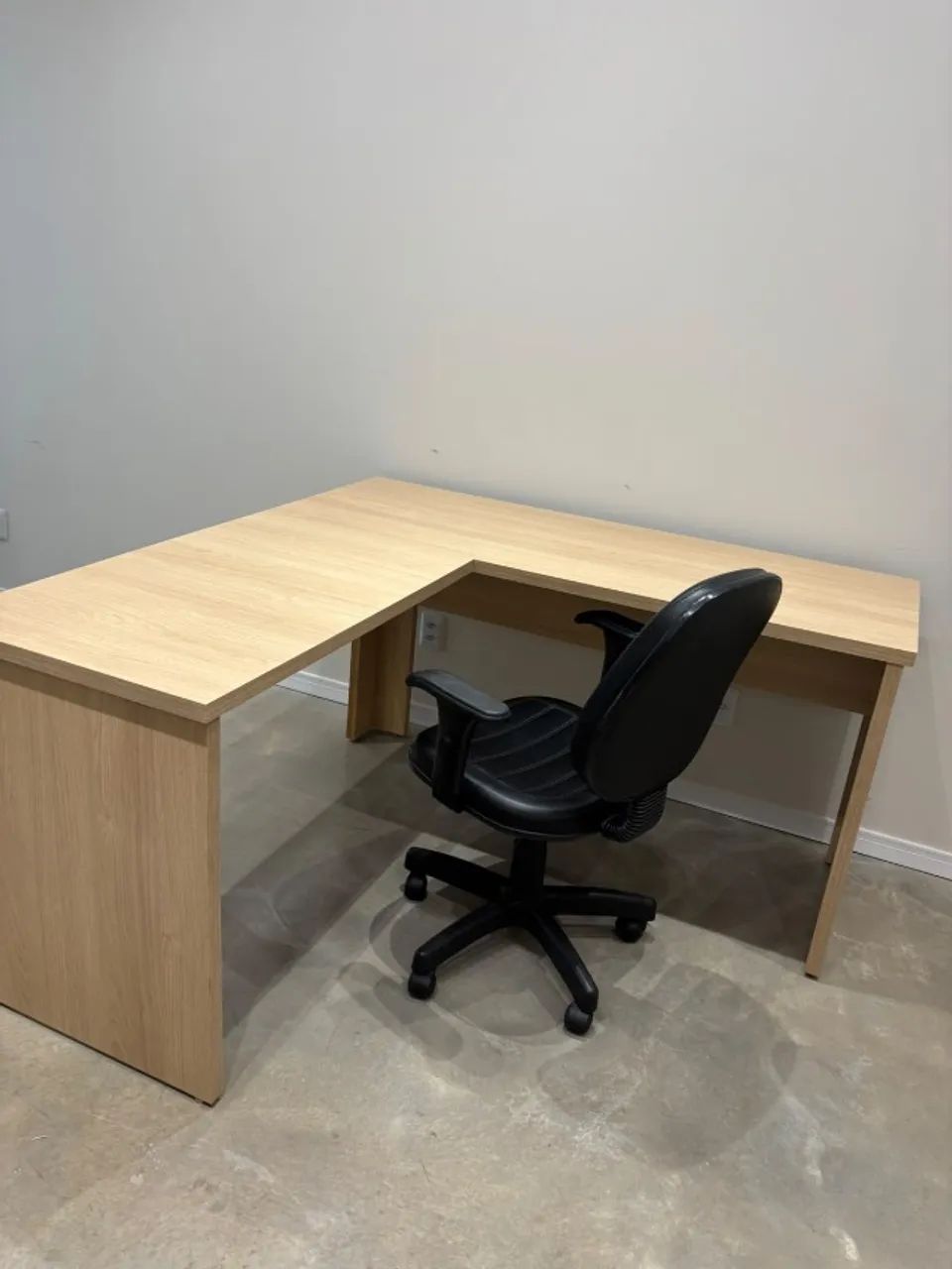 ? MESA EM L PARA ESCRITÓRIO ? SEMINOVA (1 ANO DE USO) - Foto 2