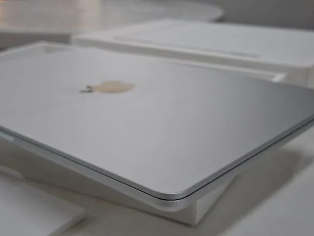 MacBook AIR M3 16GB 256GB 13pol 99% Caixa Tod Orig Perf Est Ú Dn