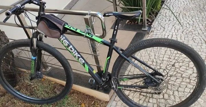 Vendo bicicleta aro 29  - Foto 2