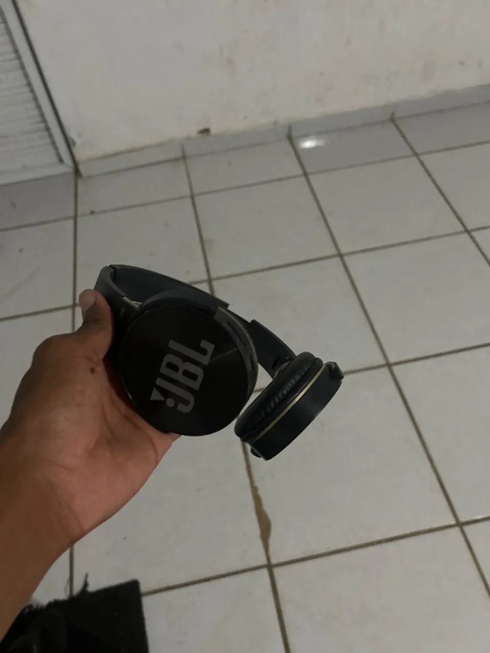 FONE DE OUVIDO JBL