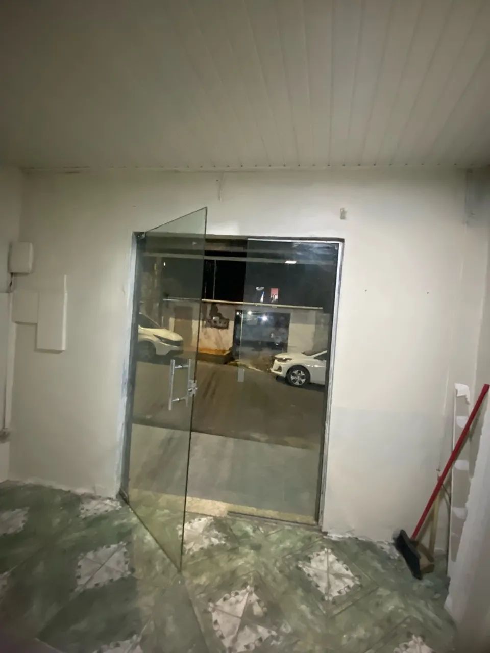 Alugo um ponto comercial no Ouro Verde - Foto 4